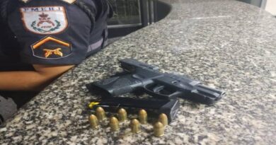 PM prende homem armado próximo a Pelinca após confusão em casa de eventos